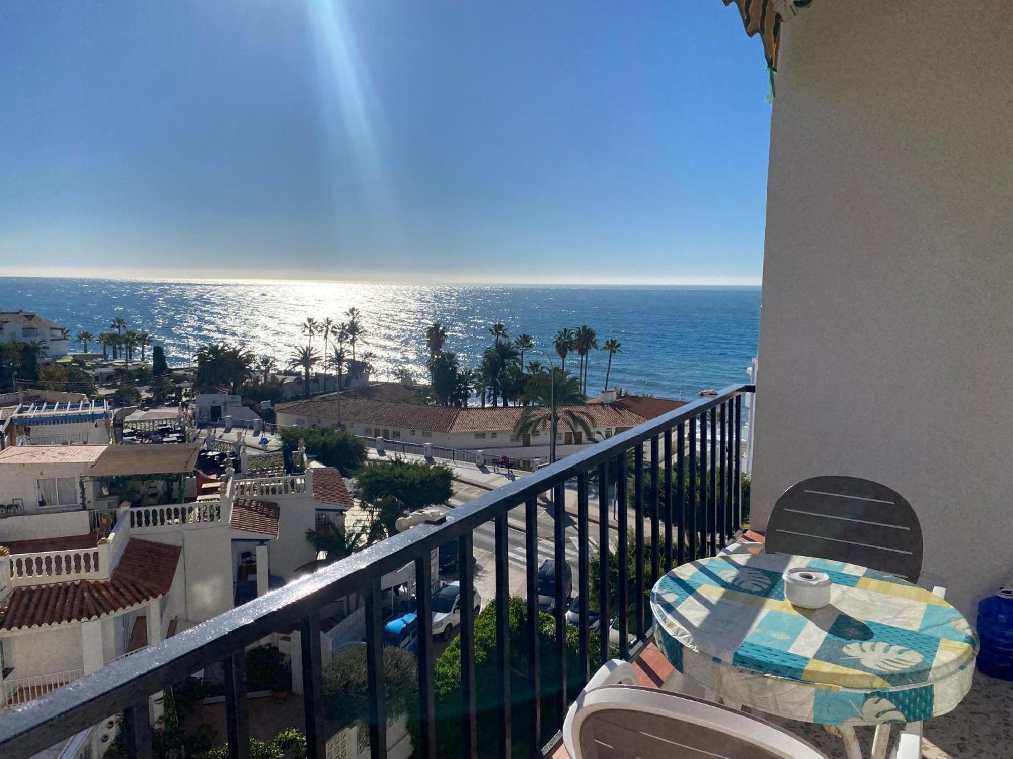 Apartamento Playa centro y tranquilidad con vistas al mar Nerja Exterior foto